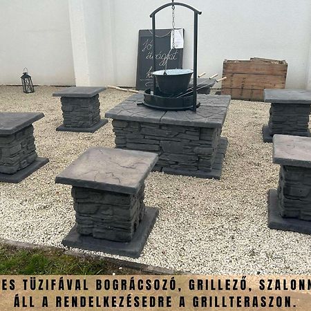 Estina House Villa Balatonboglár Eksteriør billede